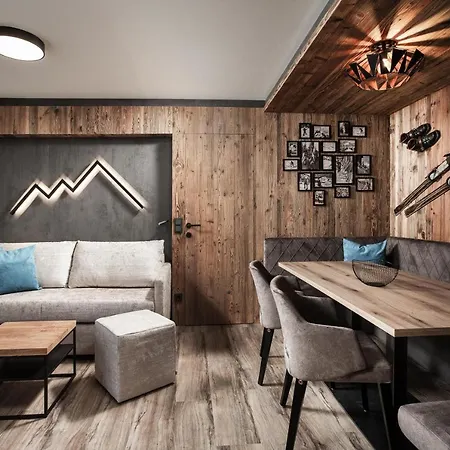 Niederseer Apartment *